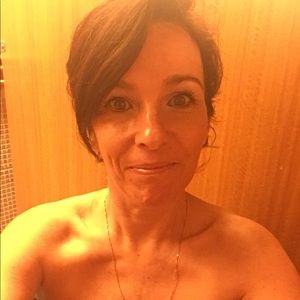 Meet your Posher, Carol